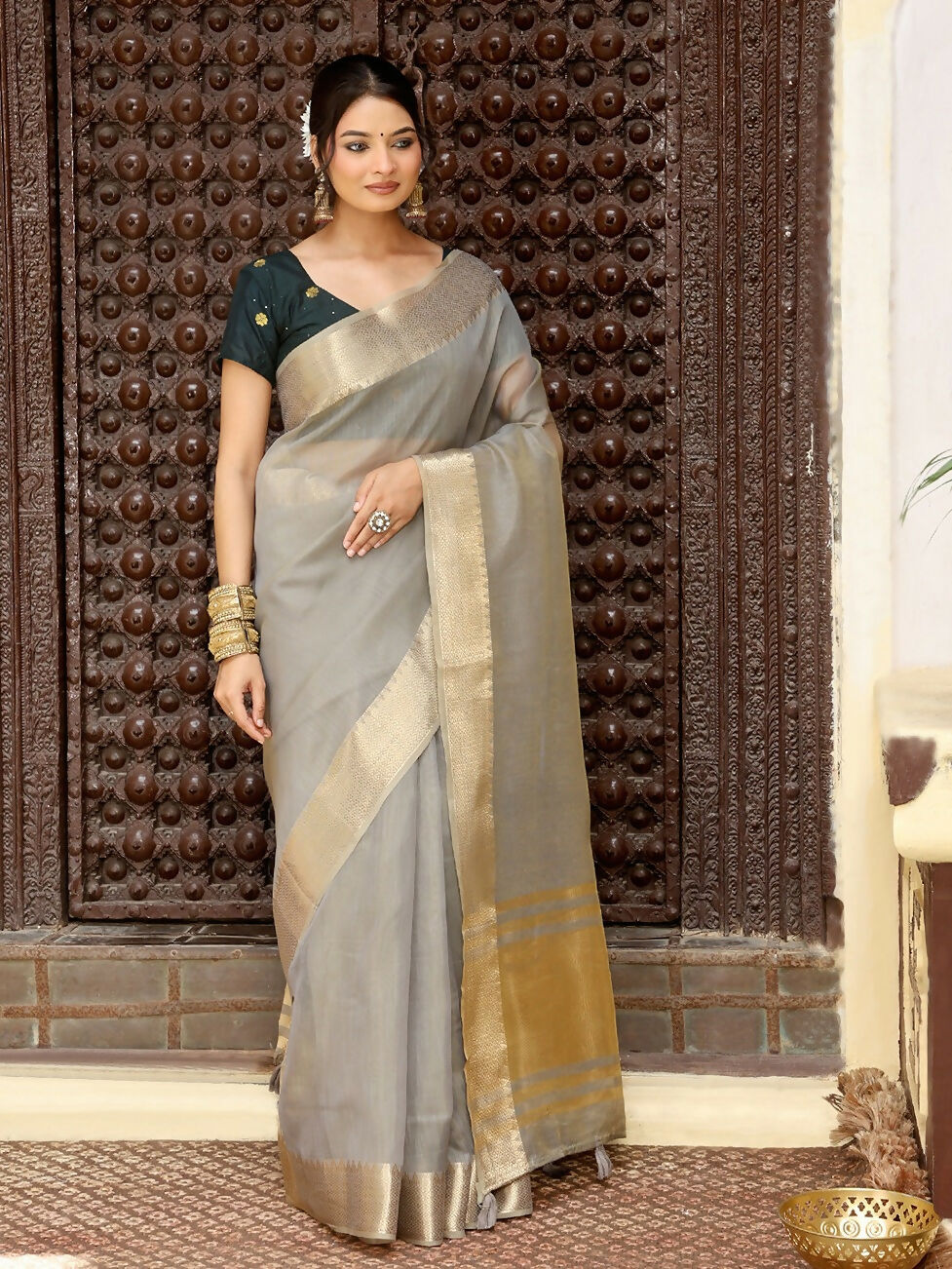 Shree Shyam Fashion Grey Cotton Saree | Grocsy