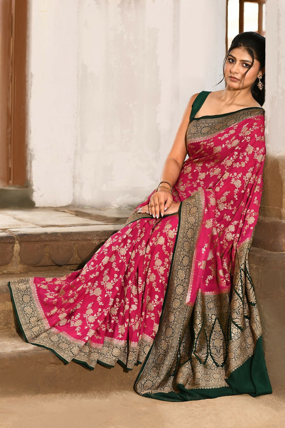 Joban Fashion Hot Pink Crepe Chiffon Pure Handloom Banarasi Silk Saree | Grocsy