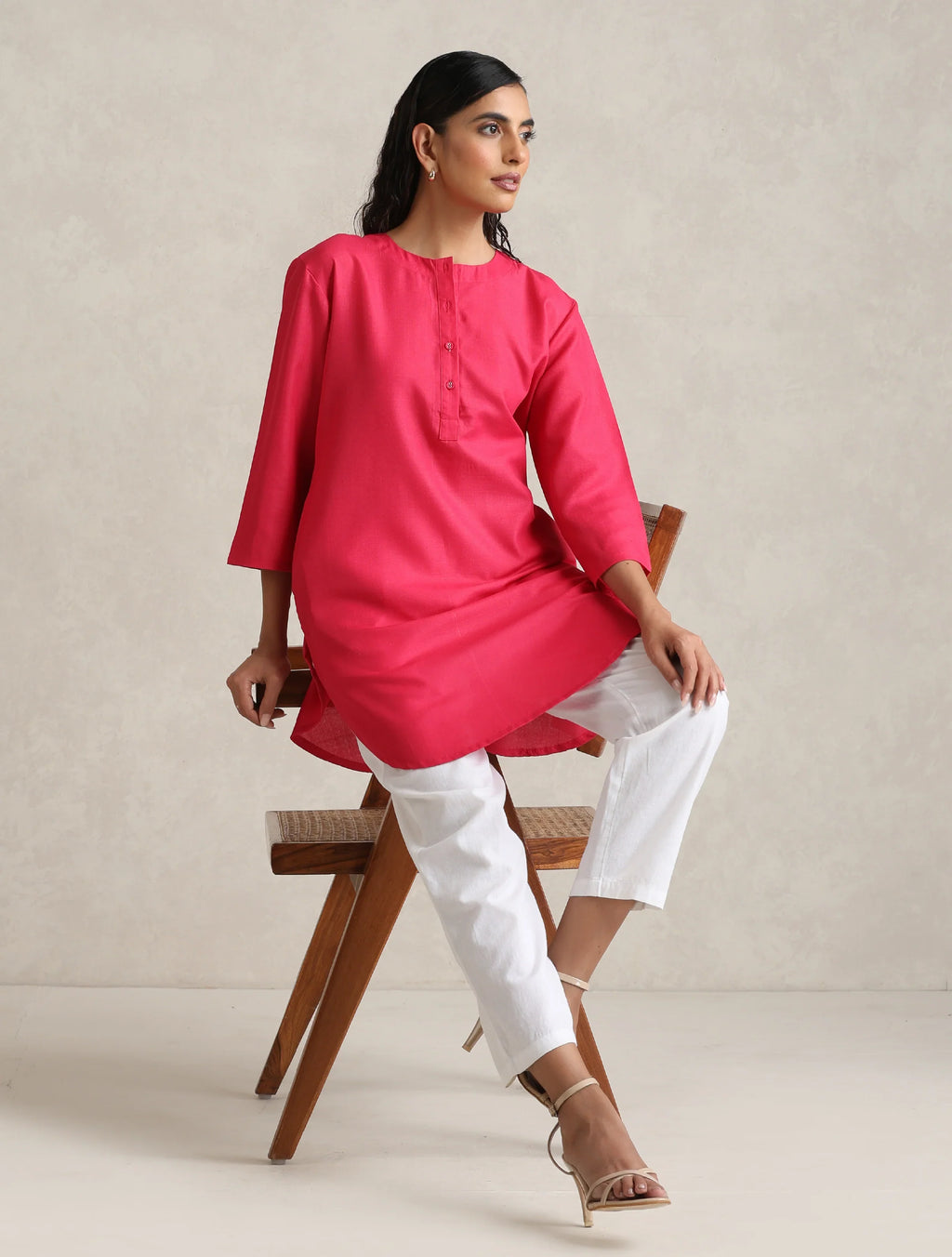 trueBrowns Fuchsia Cotton Blend Short Kurta | Grocsy