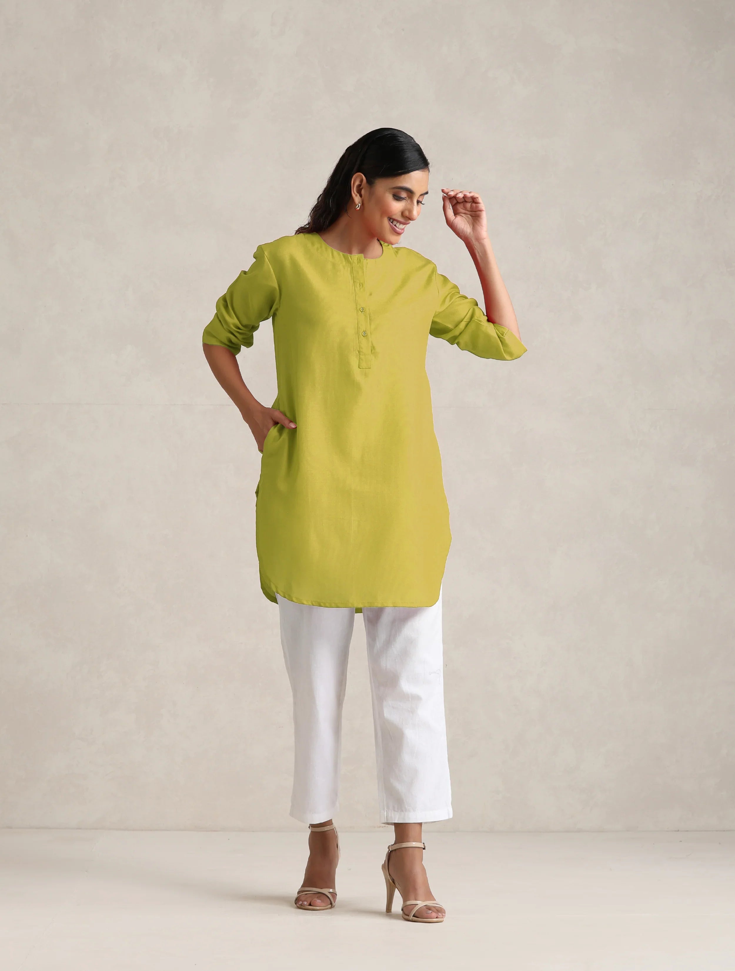 trueBrowns Lime Cotton Blend Short Kurta | Grocsy
