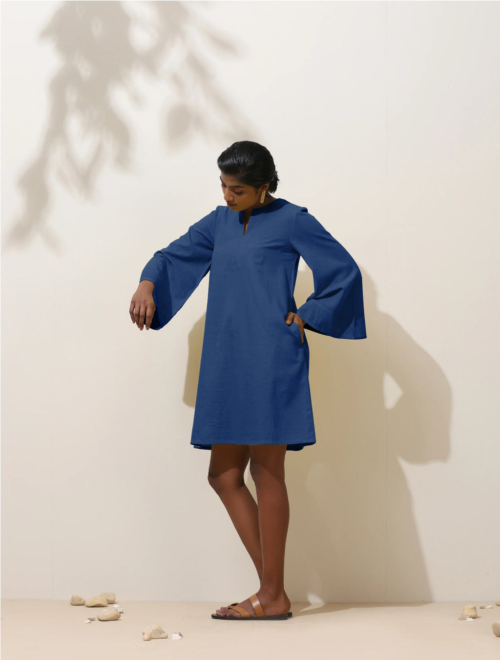 trueBrowns Blue Cotton Blend Short Dress | Grocsy