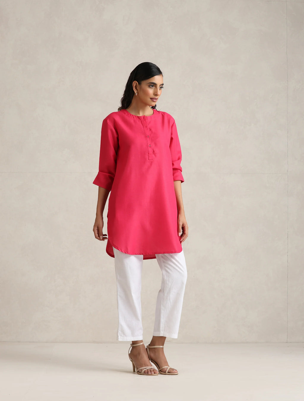 trueBrowns Fuchsia Cotton Blend Short Kurta | Grocsy
