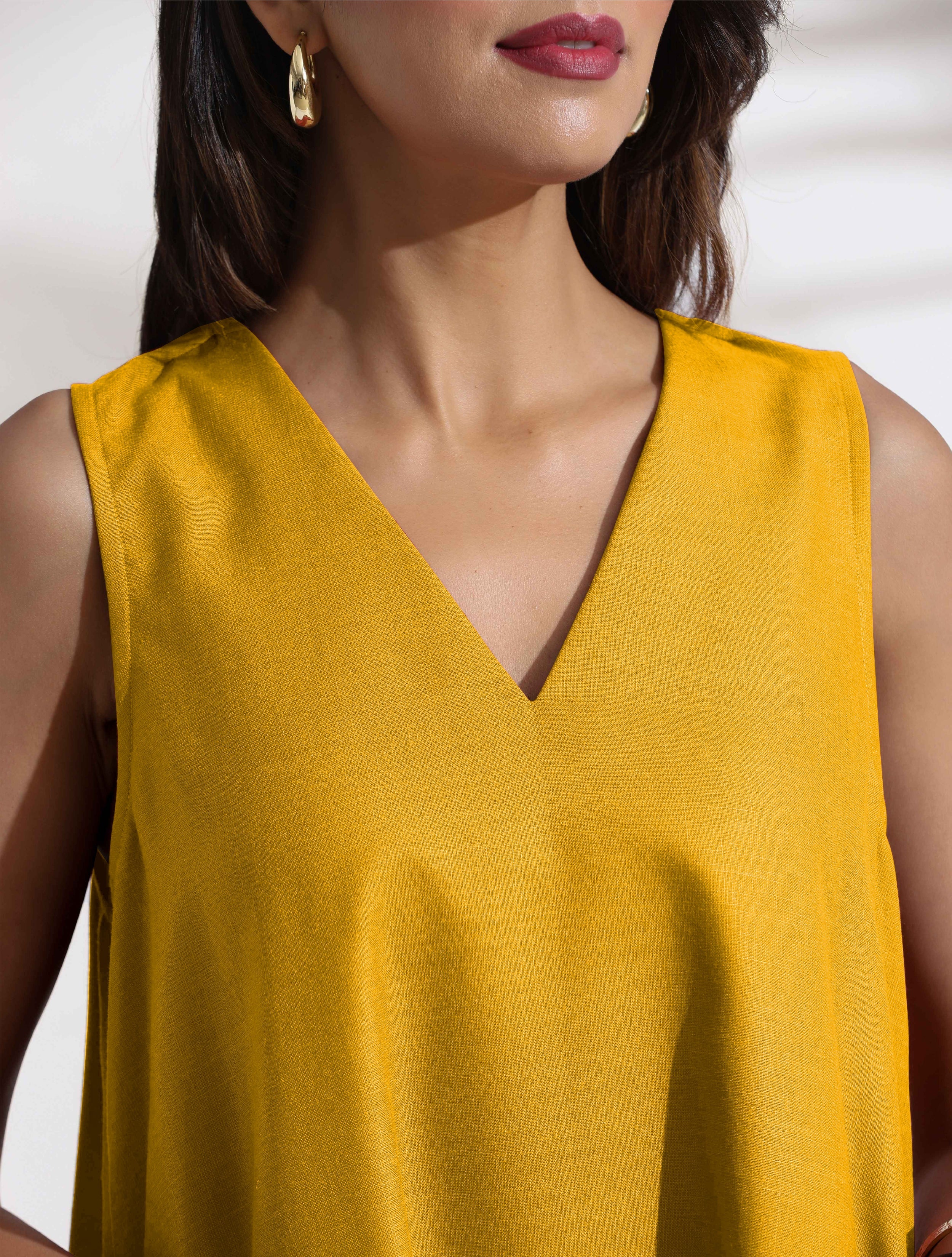trueBrowns Mustard Cotton Blend Short Dress | Grocsy
