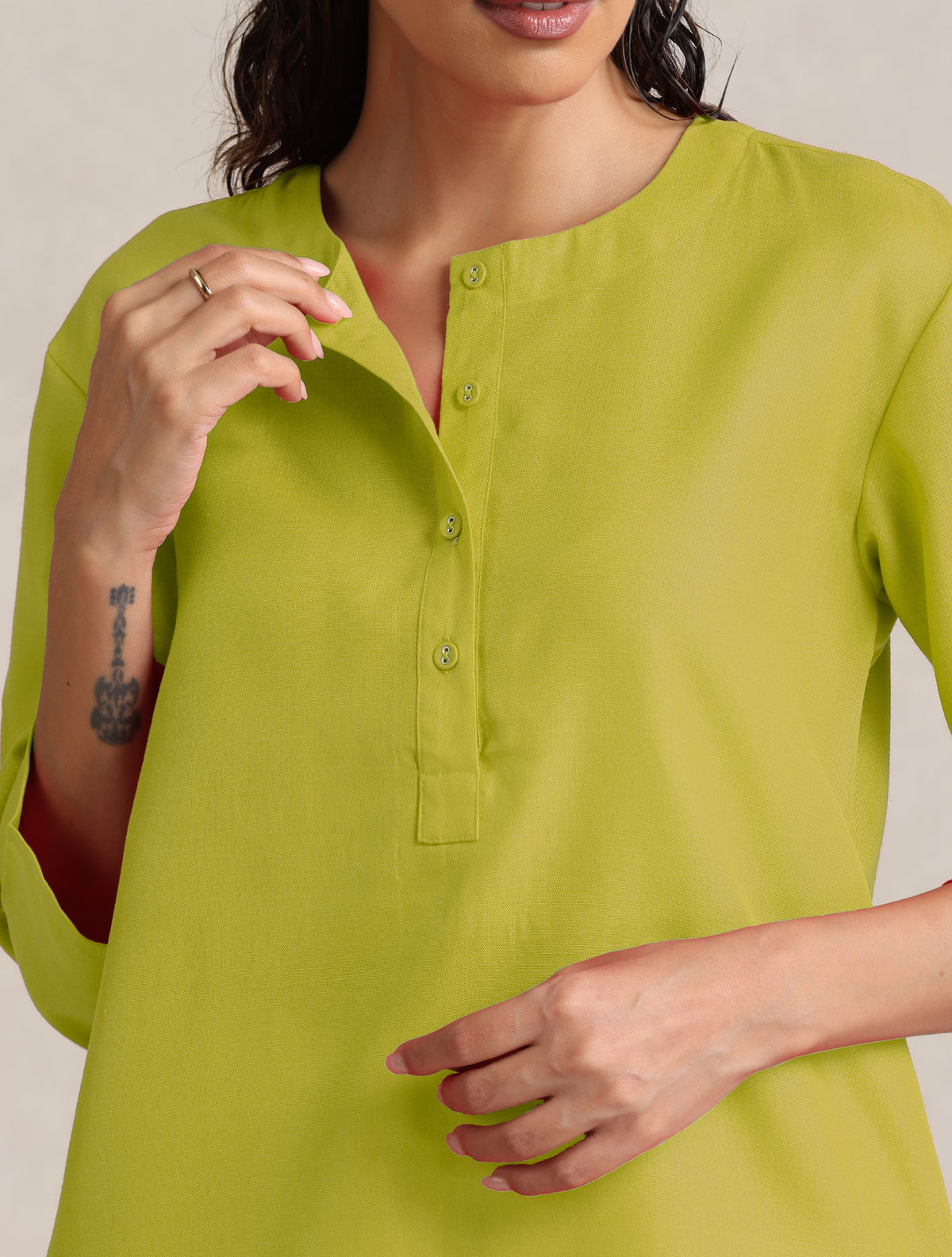 trueBrowns Lime Cotton Blend Short Kurta | Grocsy
