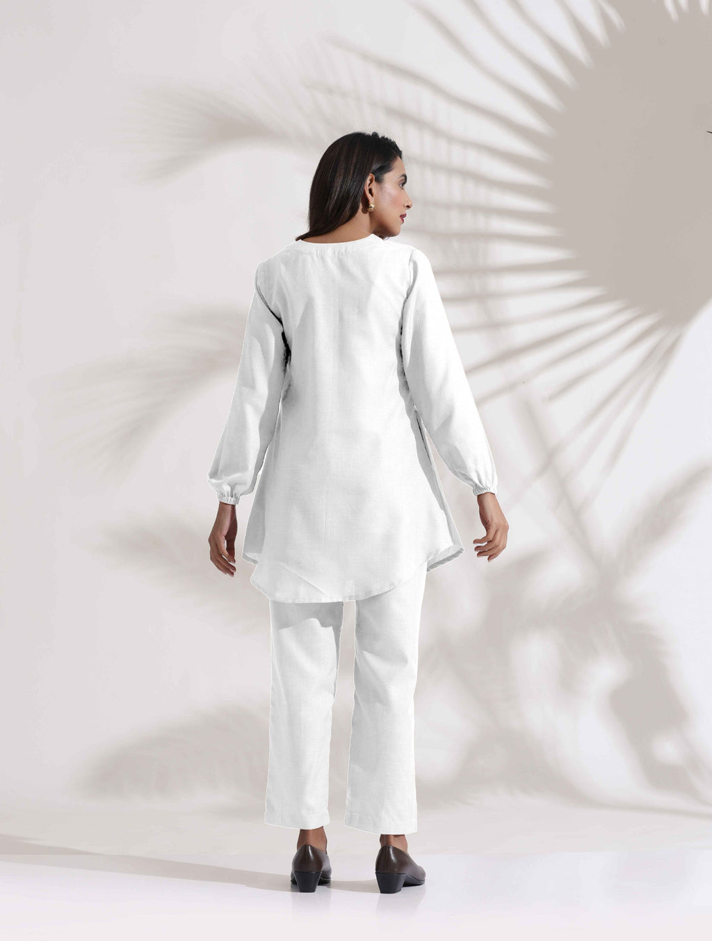 trueBrowns White Cotton Blend Co-ord Set | Grocsy