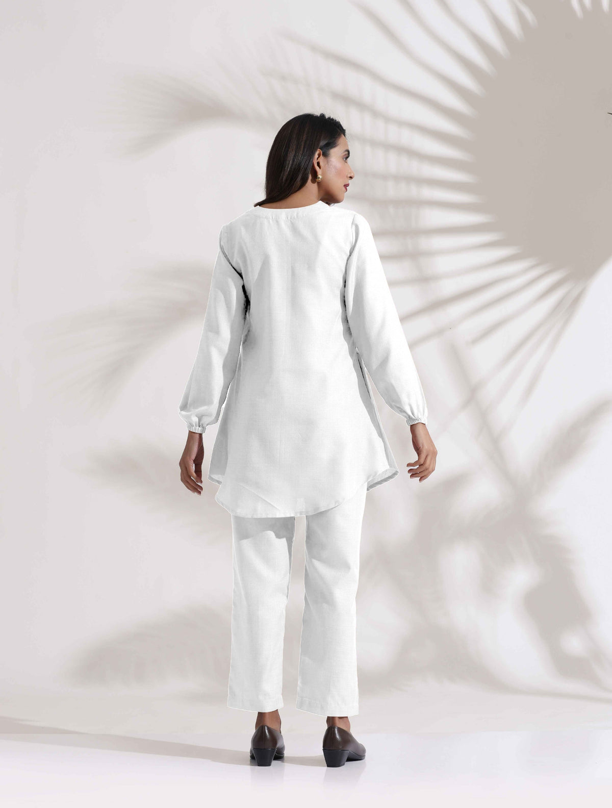 trueBrowns White Cotton Blend Co-ord Set | Grocsy