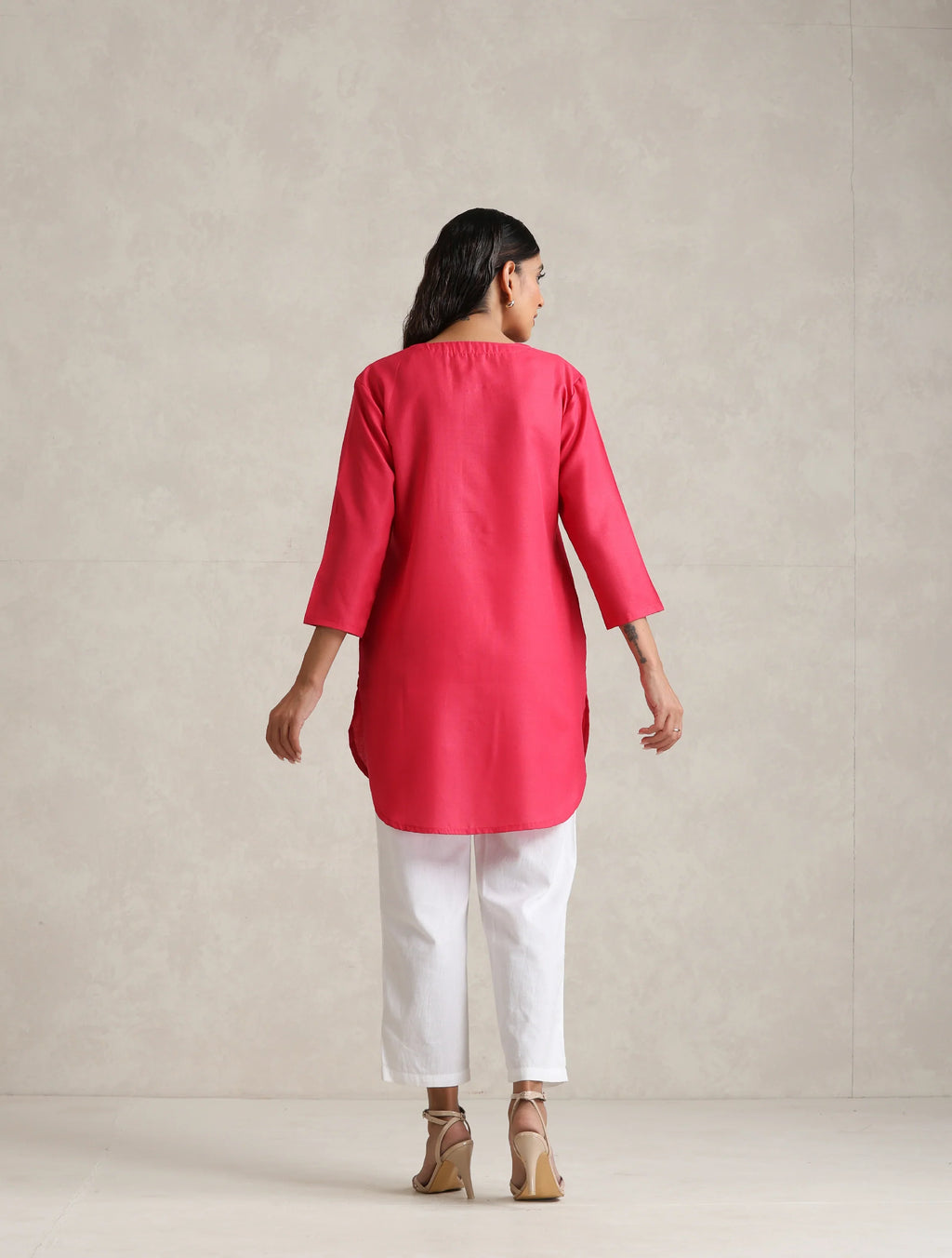 trueBrowns Fuchsia Cotton Blend Short Kurta | Grocsy