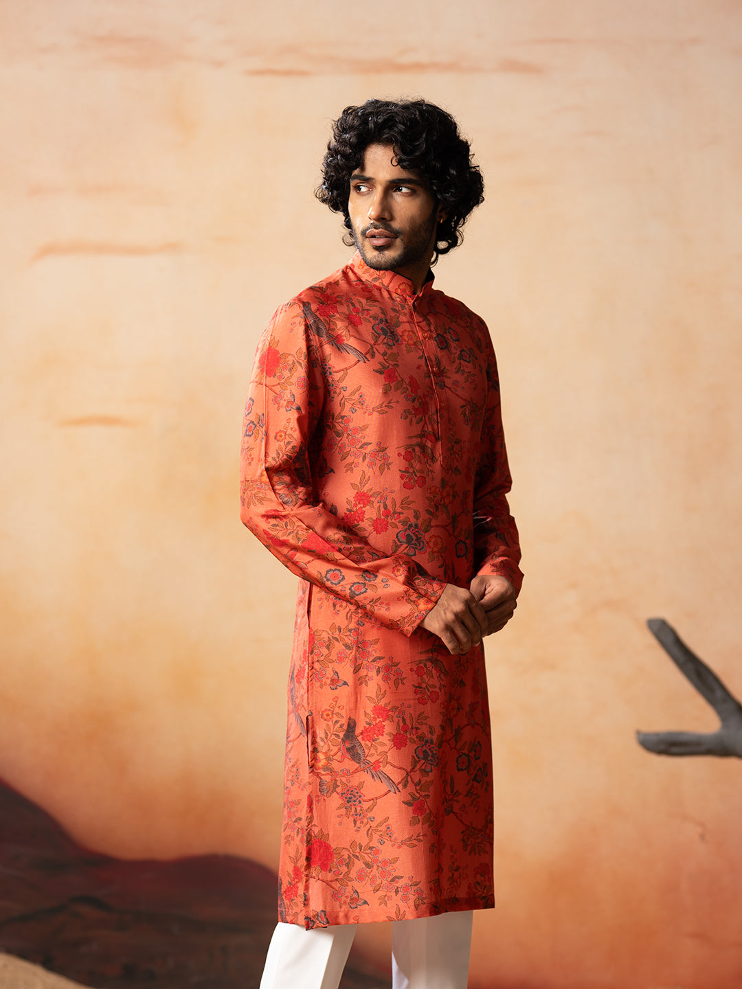 Floral Jal Print Silk Kurta by Hilo Design | Grocsy