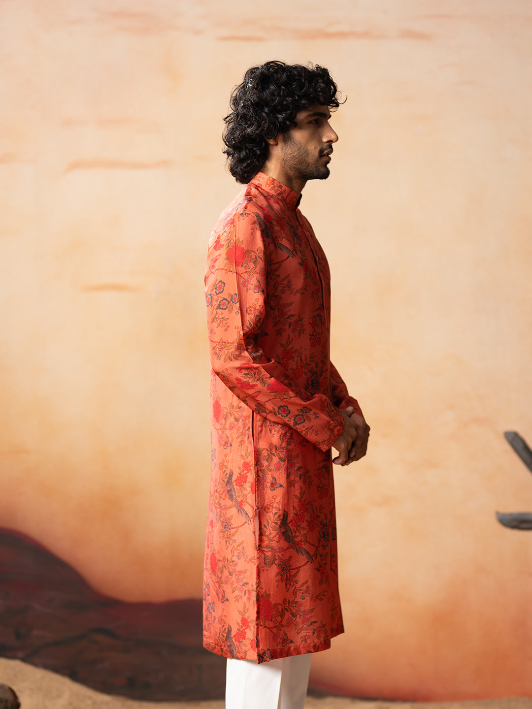 Floral Jal Print Silk Kurta by Hilo Design | Grocsy