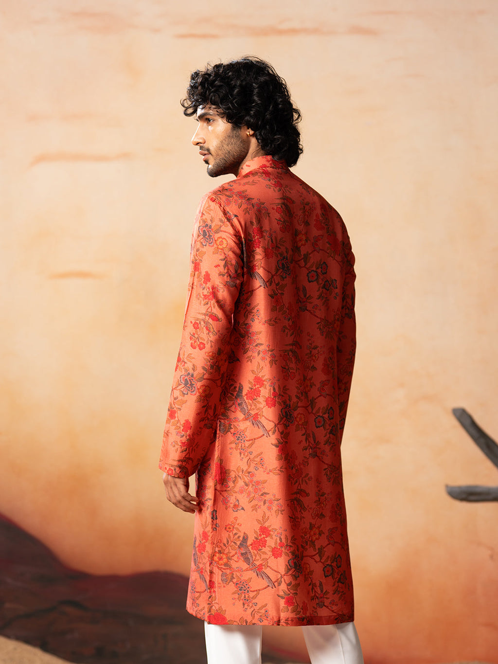 Floral Jal Print Silk Kurta by Hilo Design | Grocsy