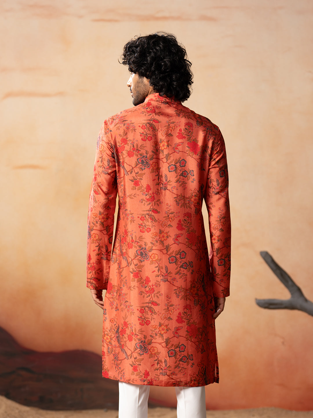 Floral Jal Print Silk Kurta by Hilo Design | Grocsy