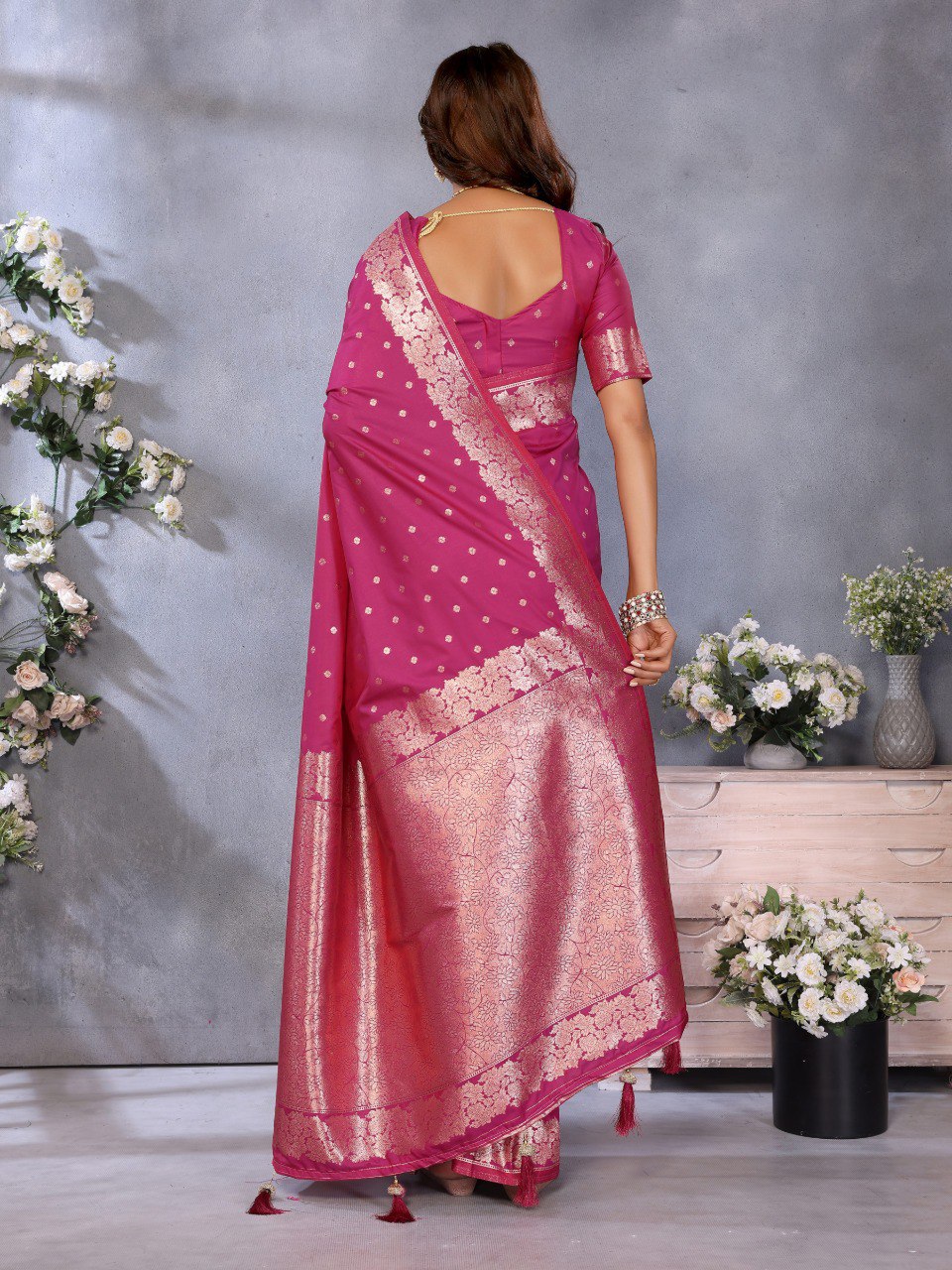 Anaita Magenta Premium Banarasi Tissue Silk Saree With Gala Weaving Work | Grocsy