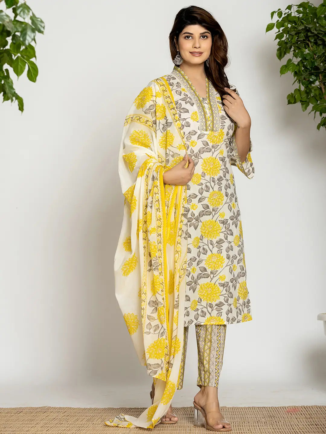 Yufta Yellow And Off White Cotton Pakistani Style Kurta Dupatta Set | Grocsy
