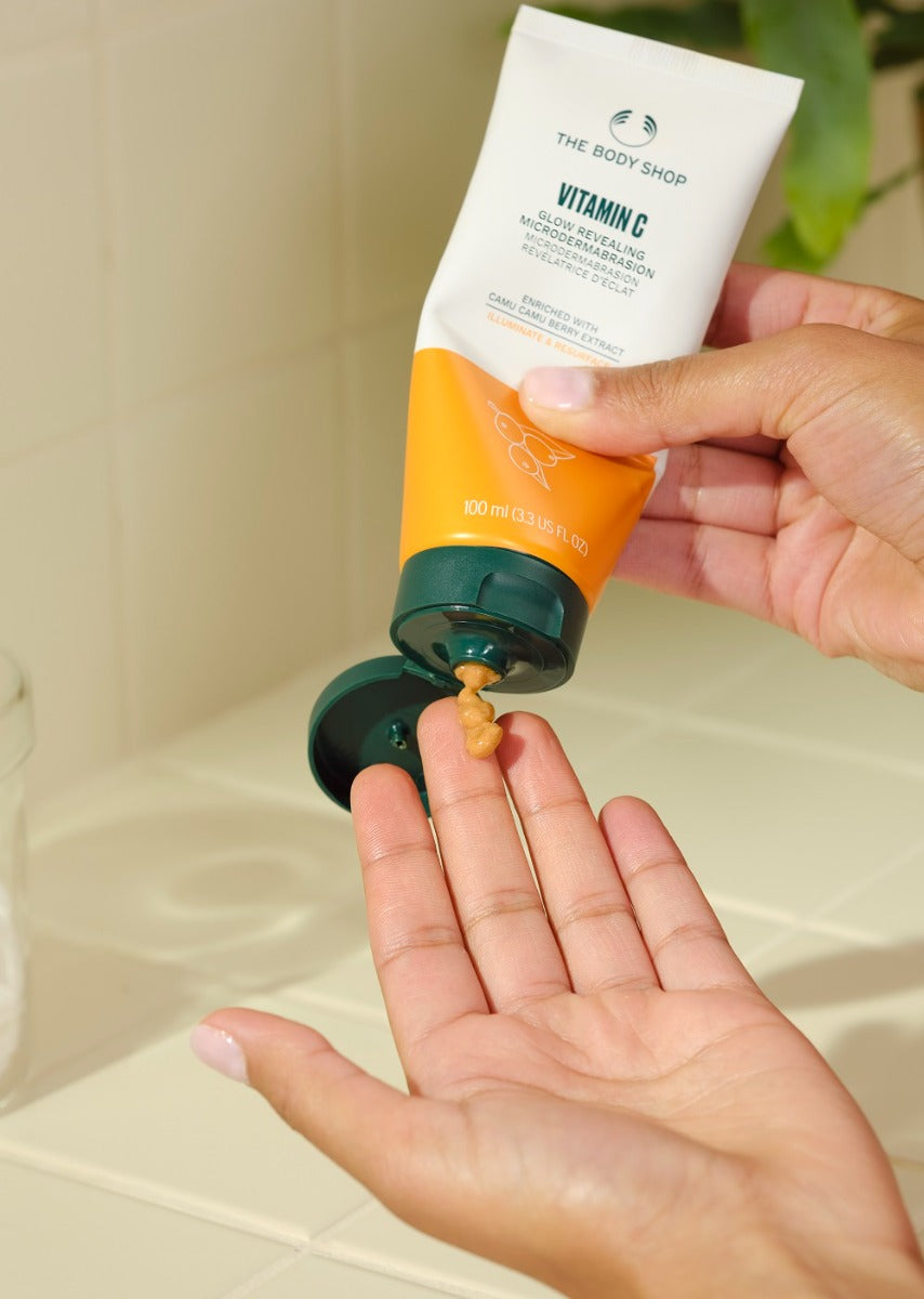 The Body Shop Vitamin C Microdermabrasion | Grocsy