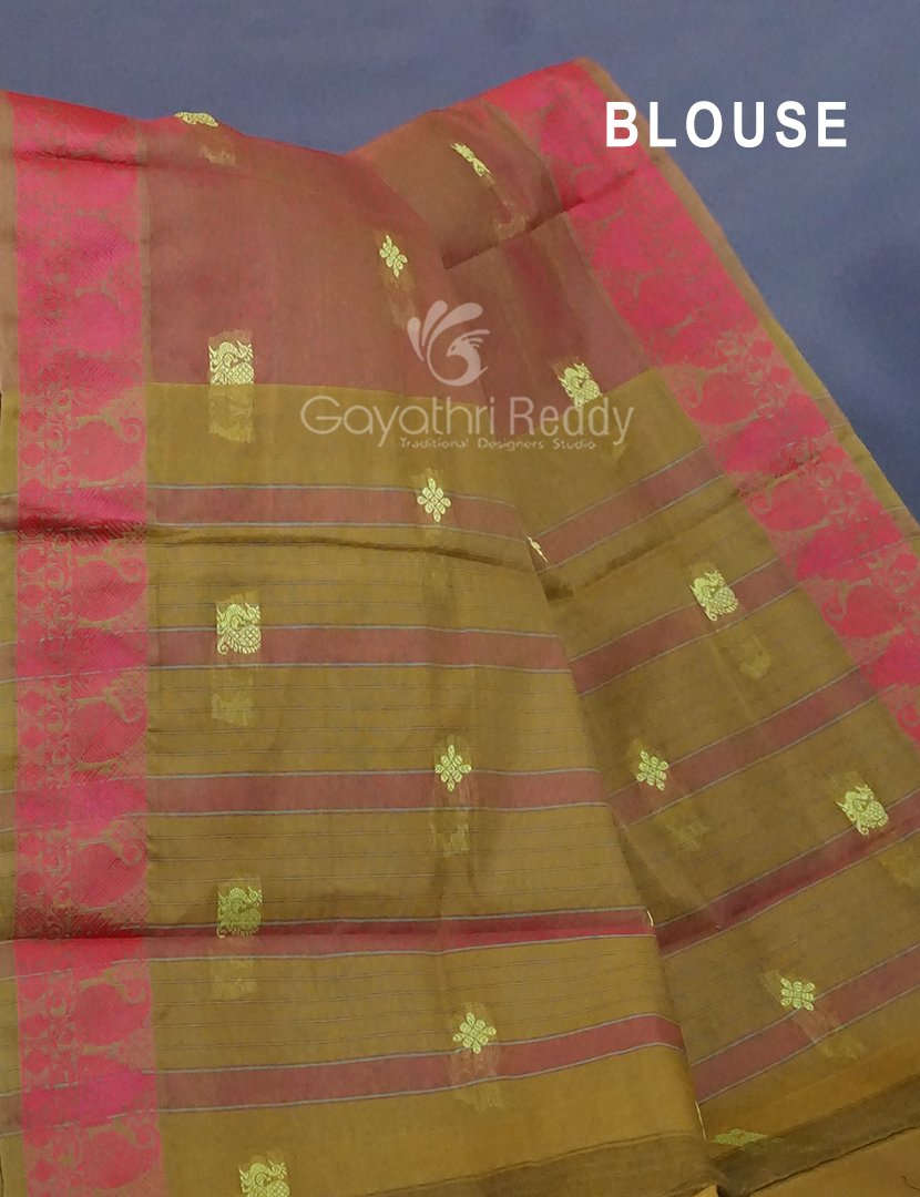 Kalanetha Shades of Red Rust Pure Kanchi Cotton Saree With Kanchi Traditional Border By Gayathri Reddy Designer Studio | Grocsy