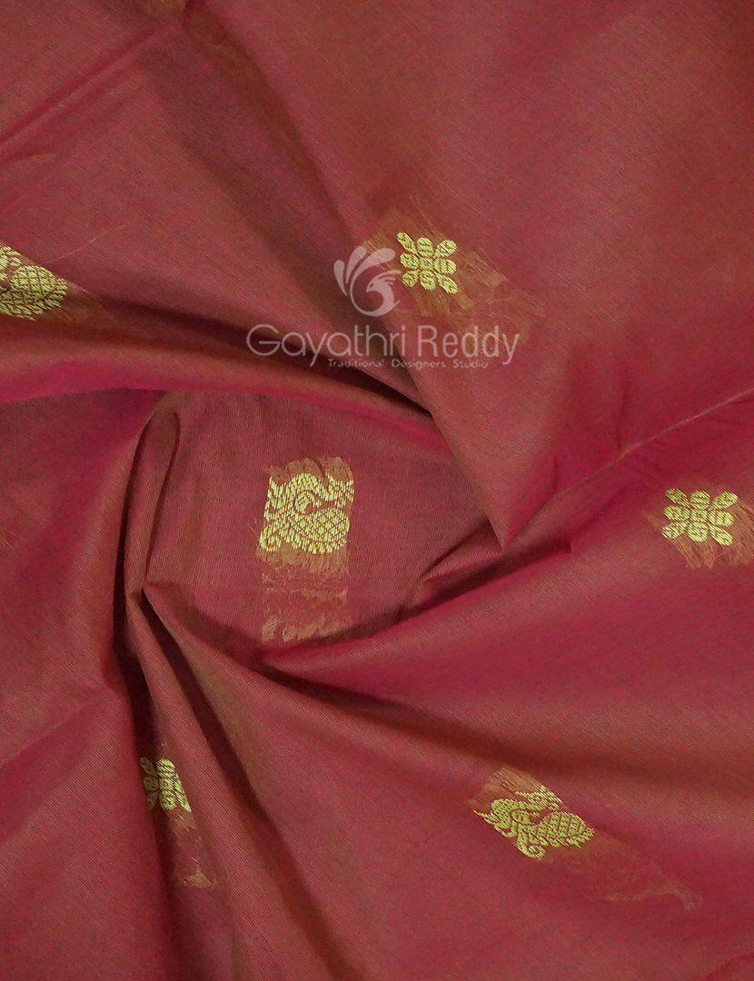 Kalanetha Shades of Red Rust Pure Kanchi Cotton Saree With Kanchi Traditional Border By Gayathri Reddy Designer Studio | Grocsy