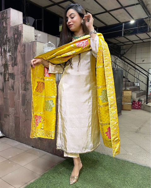 Vegaa Fashion Off White Chanderi Silk Embroidered Salwar Suit | Grocsy