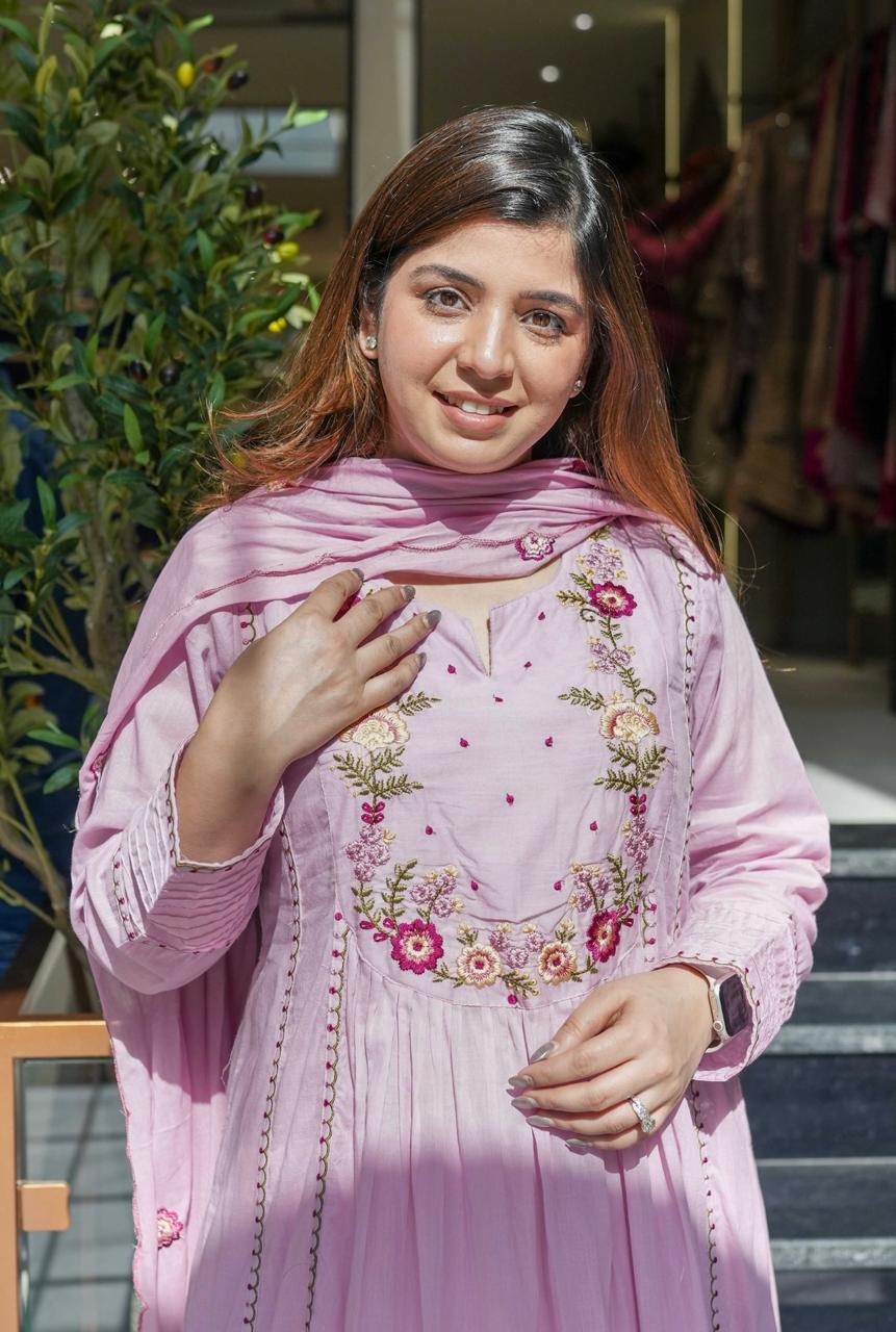 Vegaa Fashion Light Pink Chanderi Silk Embroidered Salwar Suit | Grocsy