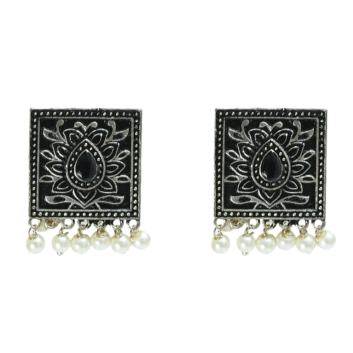 Mominos Fashion Johar Kamal Statement Silver-Plated Brass Finish Kundan/Pearls Choker For Women (Black) | Grocsy
