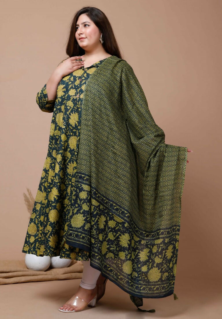 Miravan Women's Plus Size Floral Green Printed Cotton Anarkali Kurta With Dupatta | Grocsy