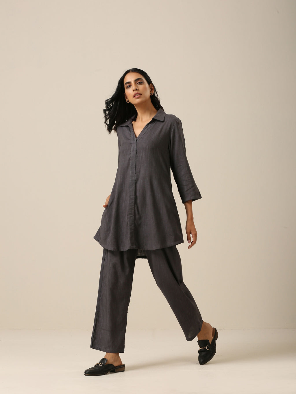 trueBrowns Slate Grey Slub Texture Collar Short Co-Ord Set | Grocsy