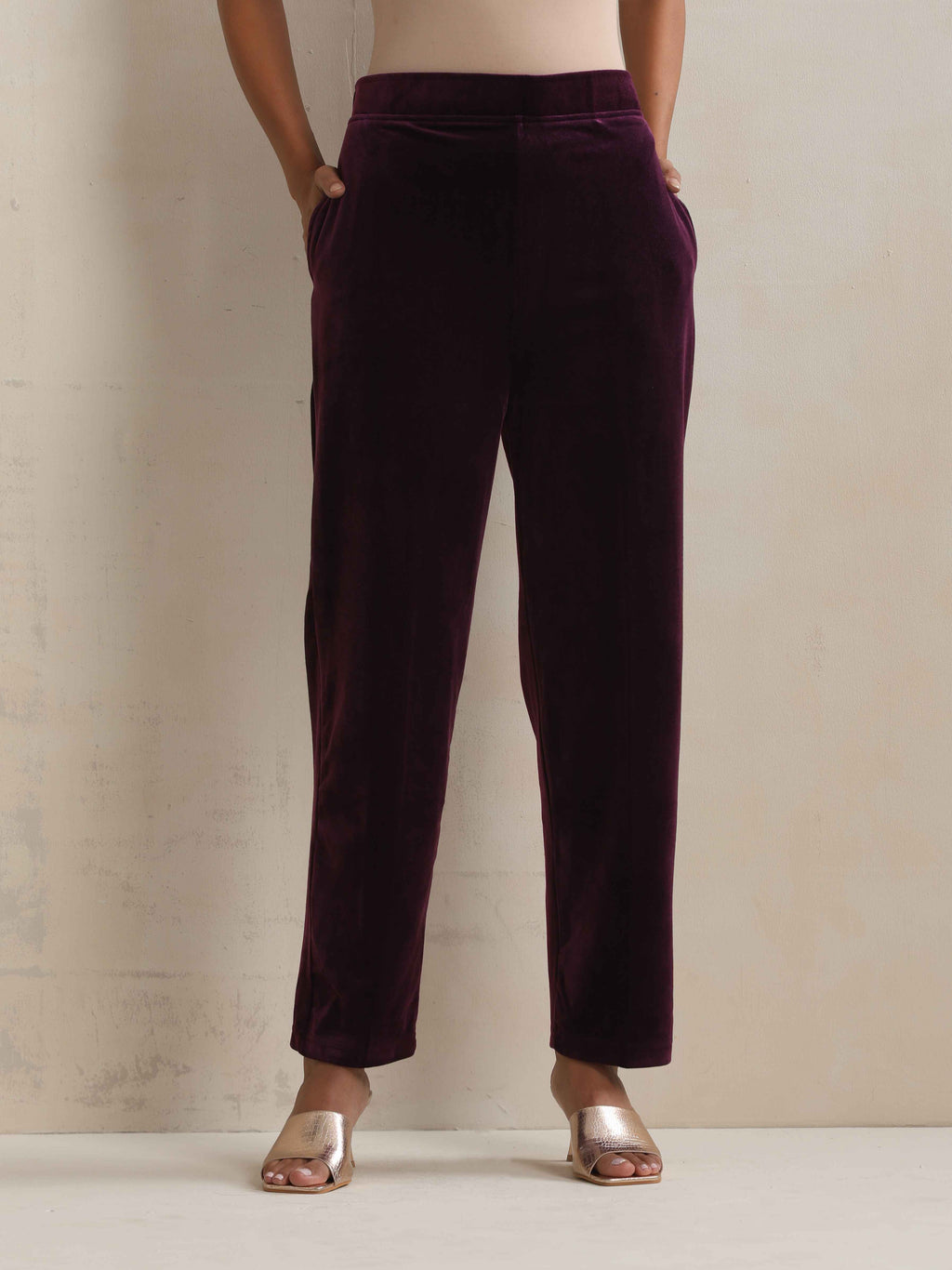 trueBrowns Purple Velvet Floral Embroidered Kurta Pant Dupatta Set | Grocsy