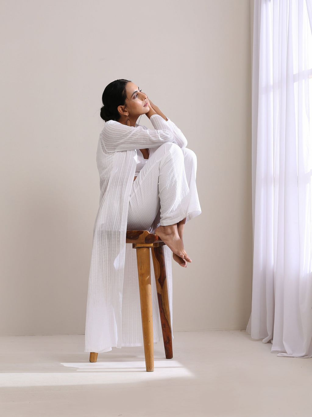 trueBrowns White Dobby Overlay Jacket Blouse Pant Set | Grocsy