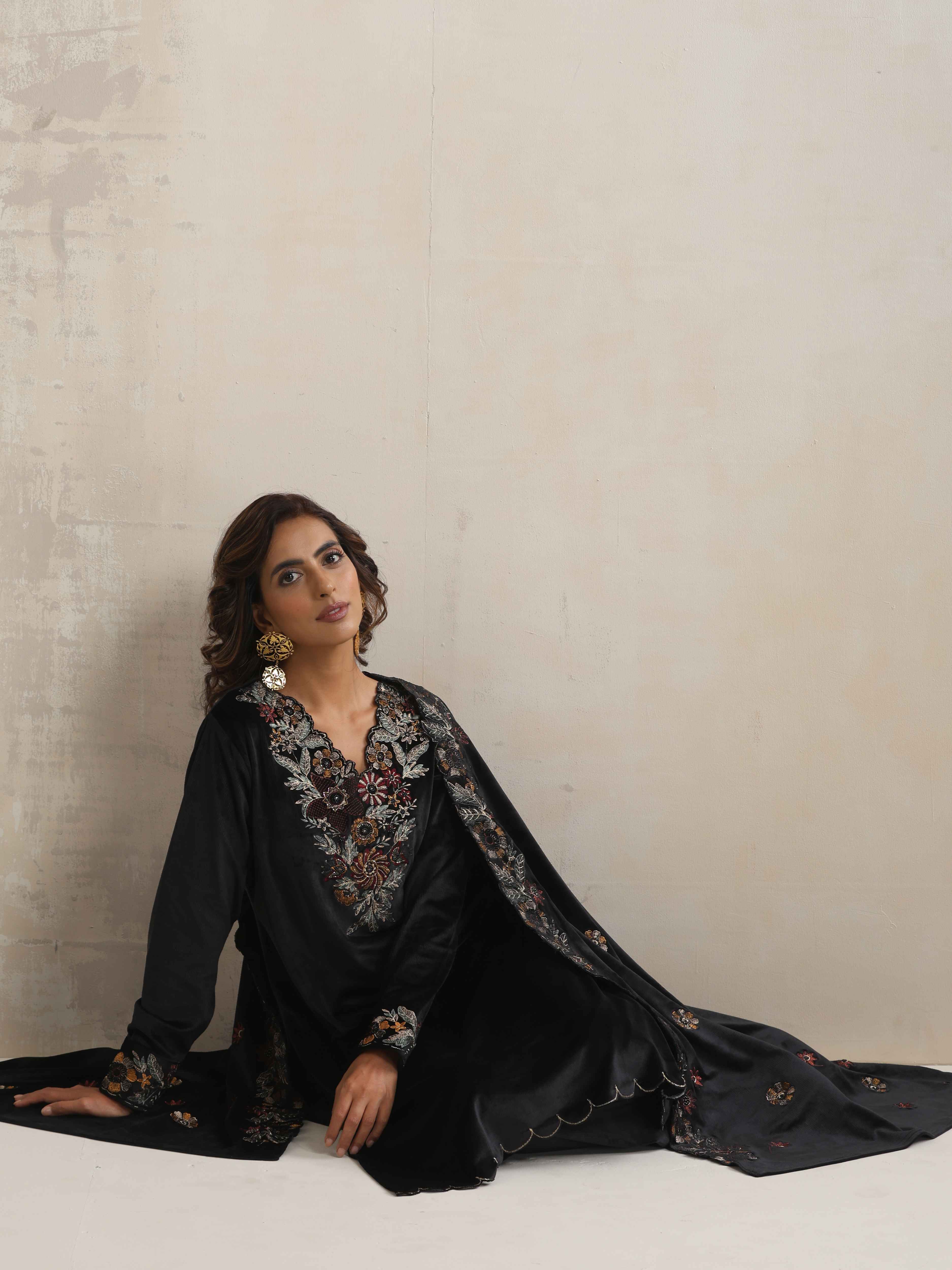 trueBrowns Black Velvet Floral Embroidered Kurta Pant Dupatta Set | Grocsy