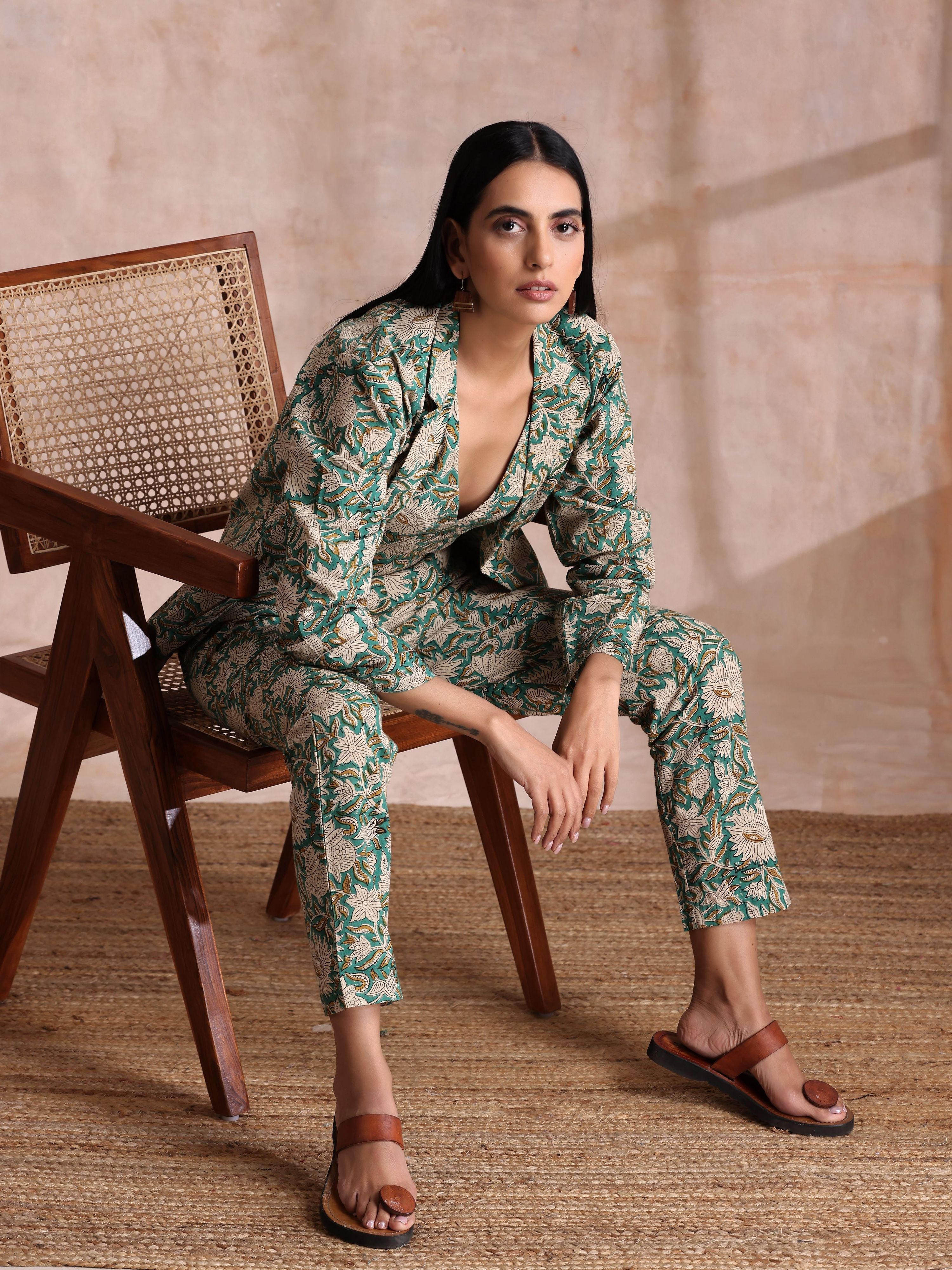 trueBrowns Fern Green Overall Floral Block Print Cotton Pant Suit Set | Grocsy