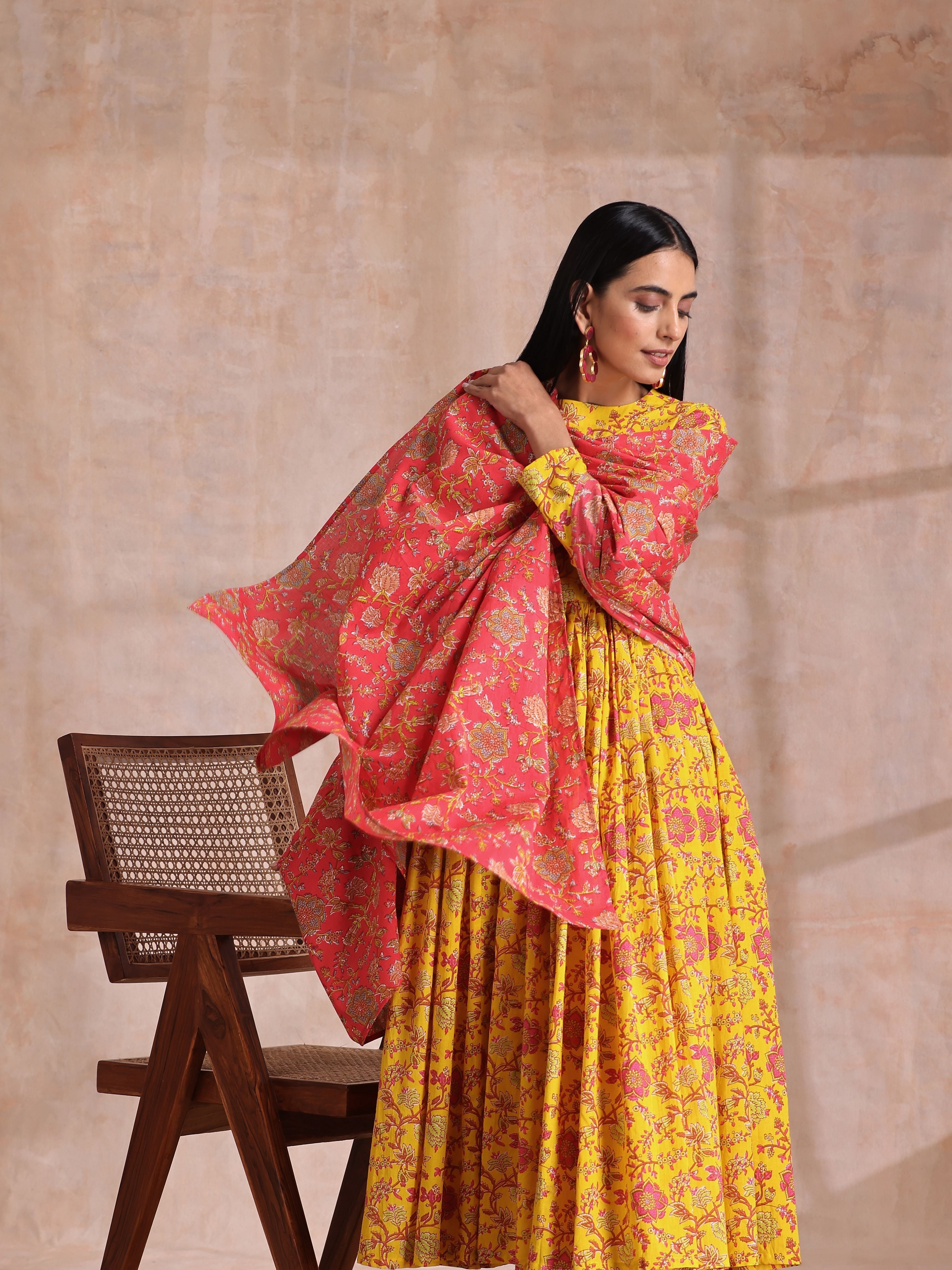 trueBrowns Sunshine Yellow Overall Floral Block Print Cotton Kurta Pant Dupatta Set | Grocsy