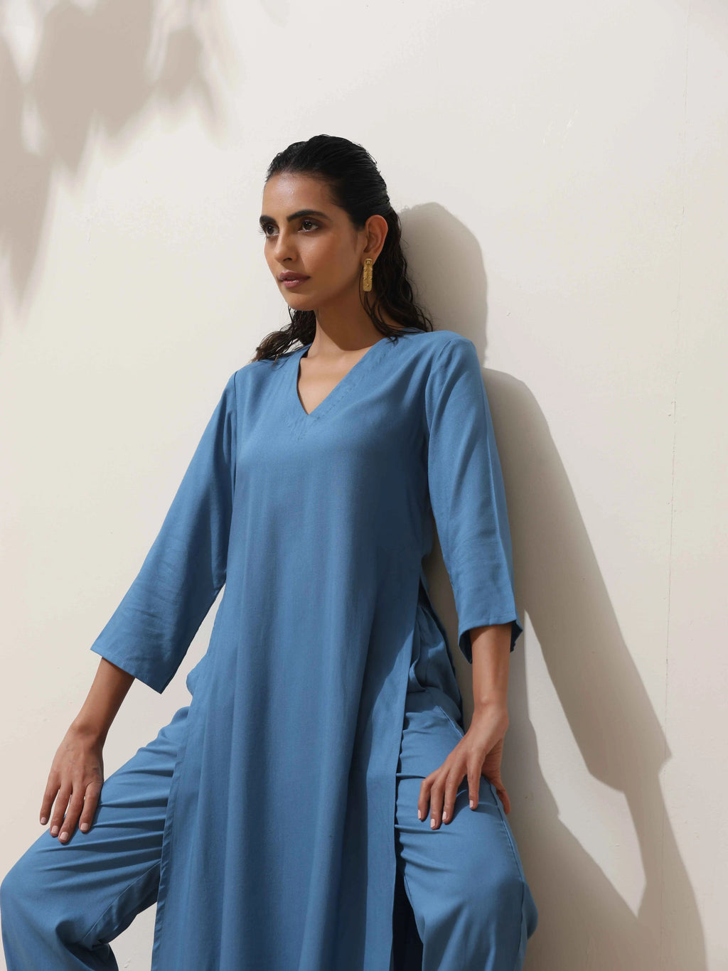 trueBrowns Blue Viscose Kurta Pant Set | Grocsy