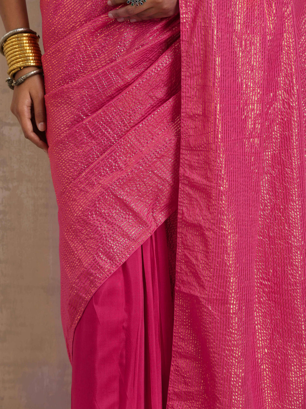 trueBrowns Pink Gold Metallic Ready To Wear Saree | Grocsy