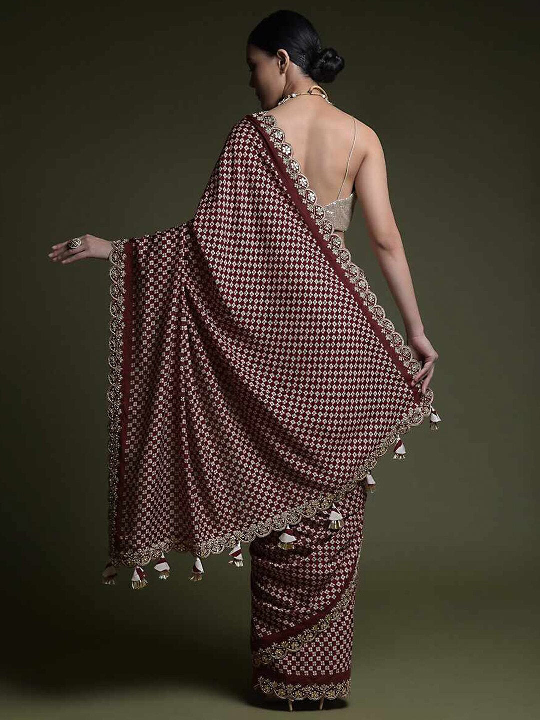 Sangria Ethnic Motifs Printed Embellished Saree | Grocsy