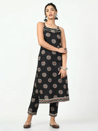 Myshka Women's Black Printed Kurta With Trouser | Grocsy