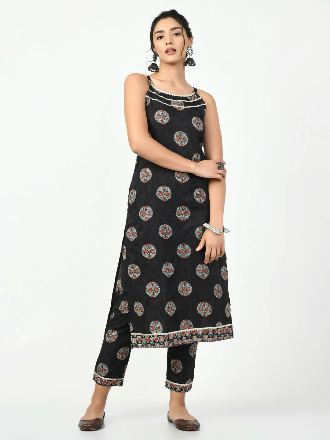 Myshka Women's Black Printed Kurta With Trouser | Grocsy