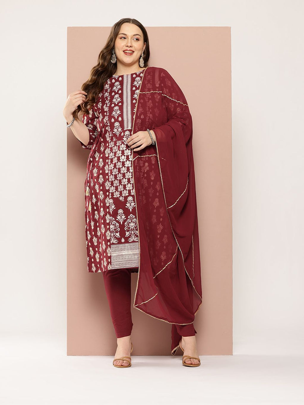 Sztori Plus-Size Gotta Patti Ethnic Motif Print Pure Cotton Kurta with Trousers & Dupatta | Grocsy