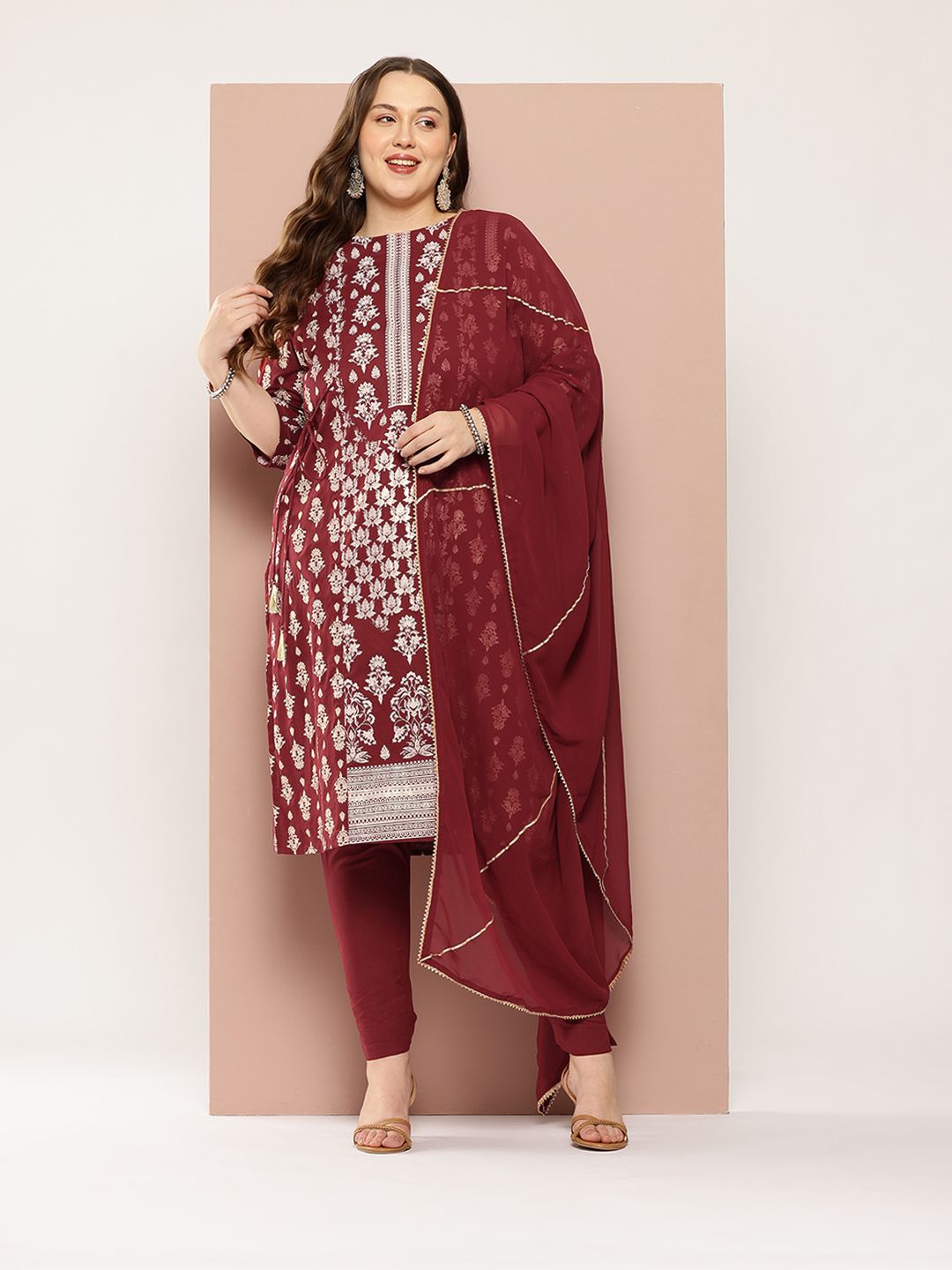 Sztori Plus-Size Gotta Patti Ethnic Motif Print Pure Cotton Kurta with Trousers & Dupatta | Grocsy