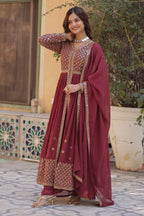 Vedant Vastram Heavy Embroidery & Sequins Work Pure Georgette Kurti Pant Set With Dupatta - Peach | Grocsy