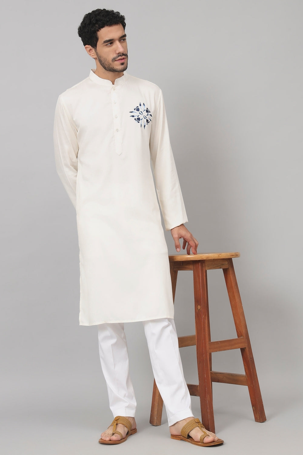 Motif Embroidered Cotton Kurta by Hilo Design | Grocsy