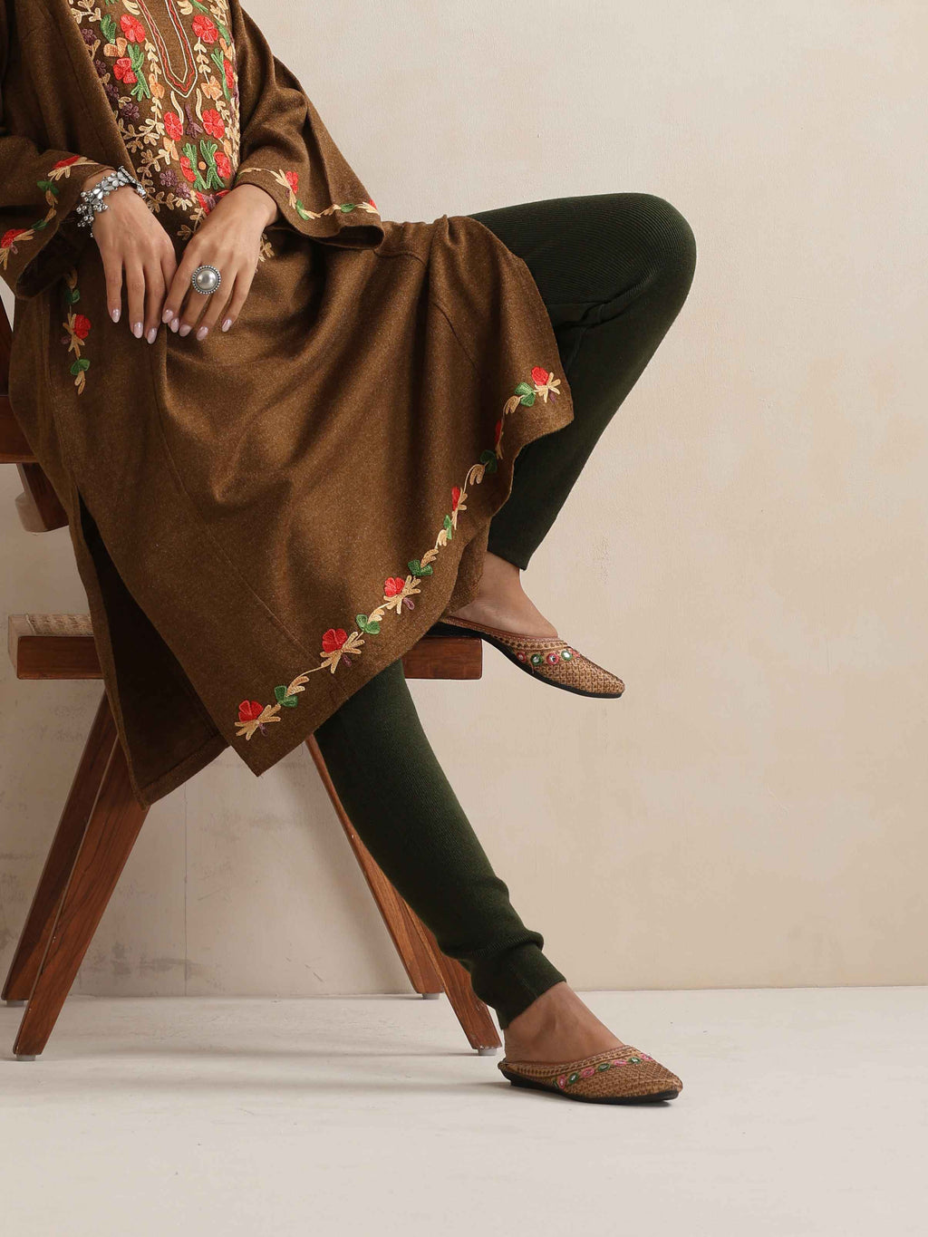 trueBrowns Brown Kashmiri Embroidered Woollen Phiran Kurta | Grocsy