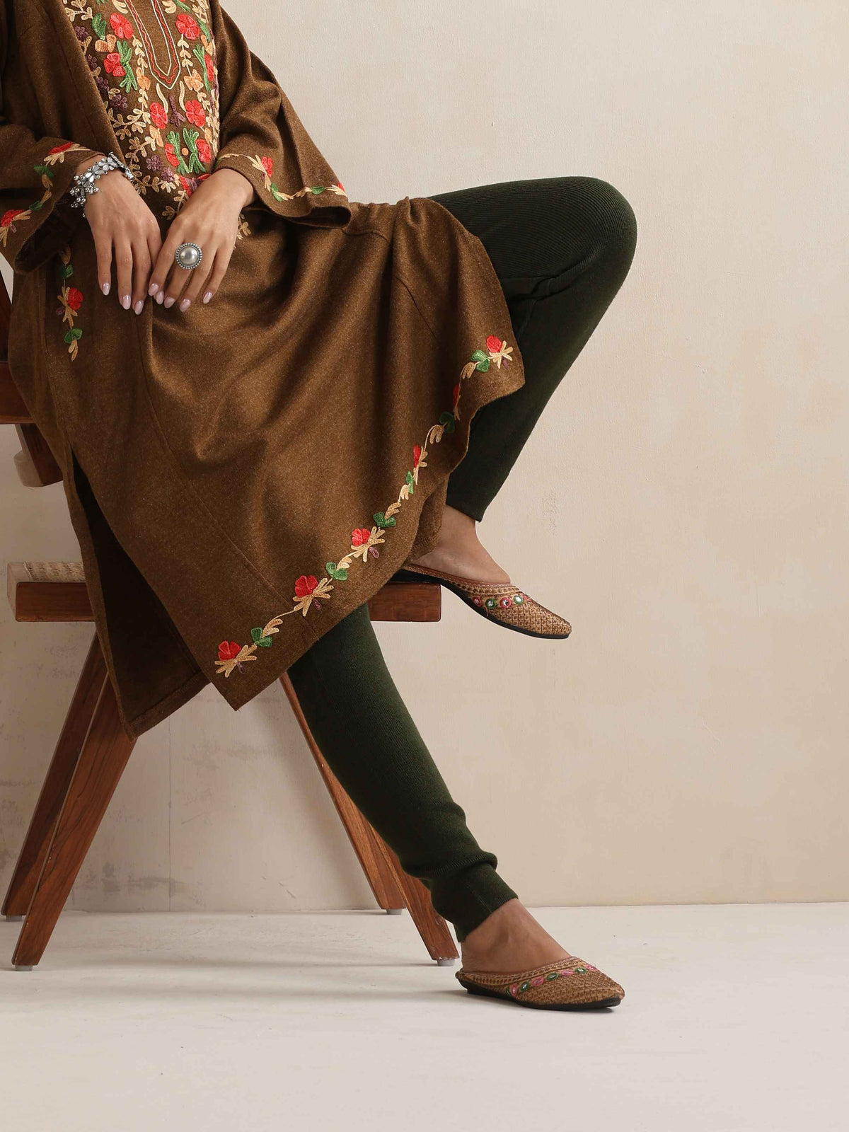trueBrowns Brown Kashmiri Embroidered Woollen Phiran Kurta | Grocsy