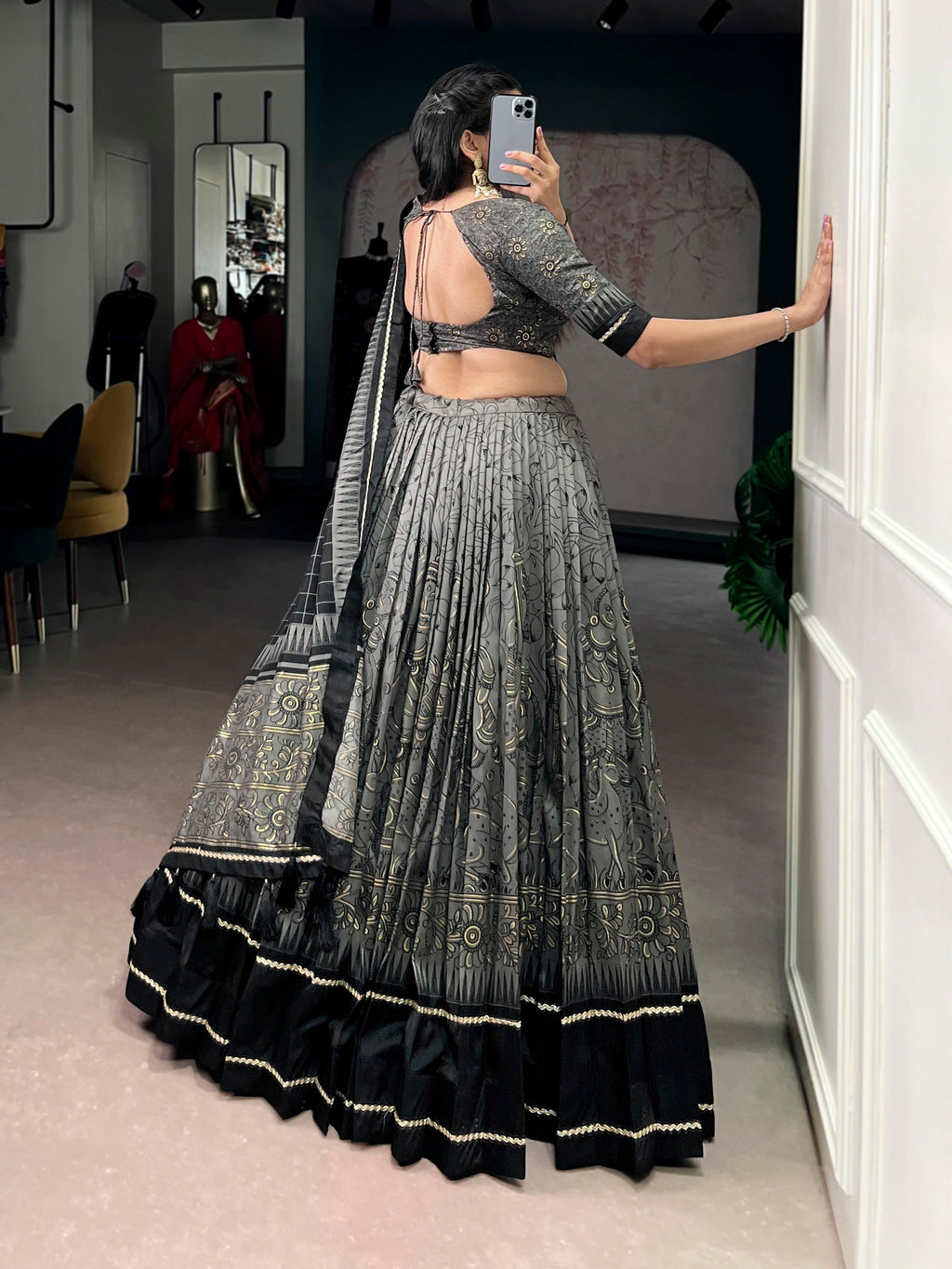 Lorenvalley Fashion Grey Tasar Silk Kalamkari Print With Lace Border Lehenga Choli with Dupatta | Grocsy