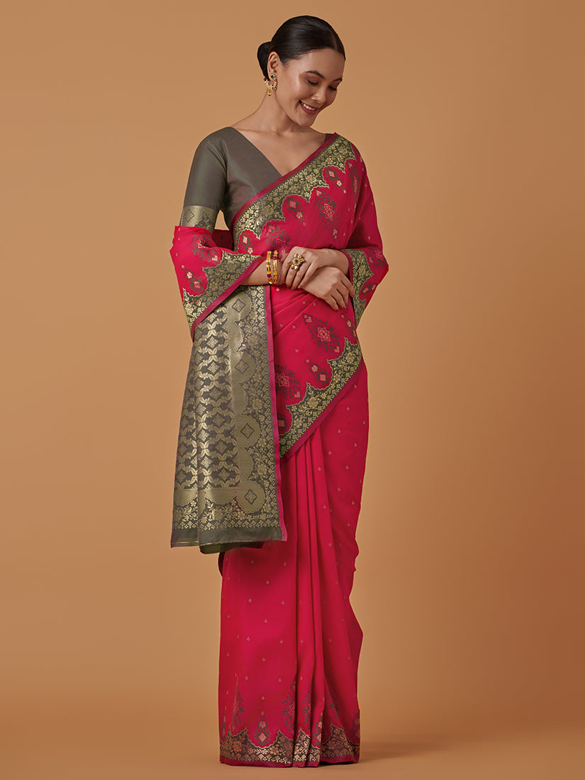 Monjolika Fashion Pink Banarasi Silk Blend SareeWith Zari Woven Rich Brocade Design | Grocsy