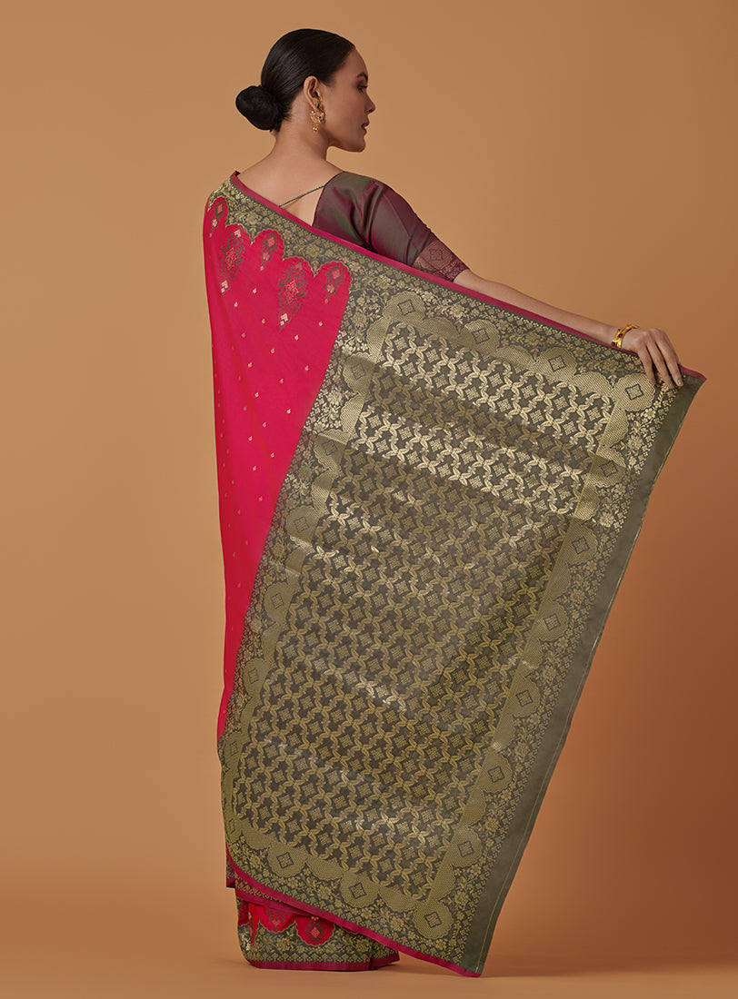 Monjolika Fashion Pink Banarasi Silk Blend SareeWith Zari Woven Rich Brocade Design | Grocsy