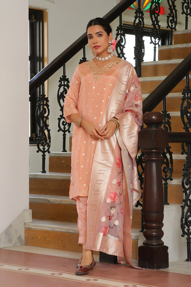Vaasva Women Peach Tissue Brocade Embroidered Kurta With Scalloped Pant & Dupatta | Grocsy