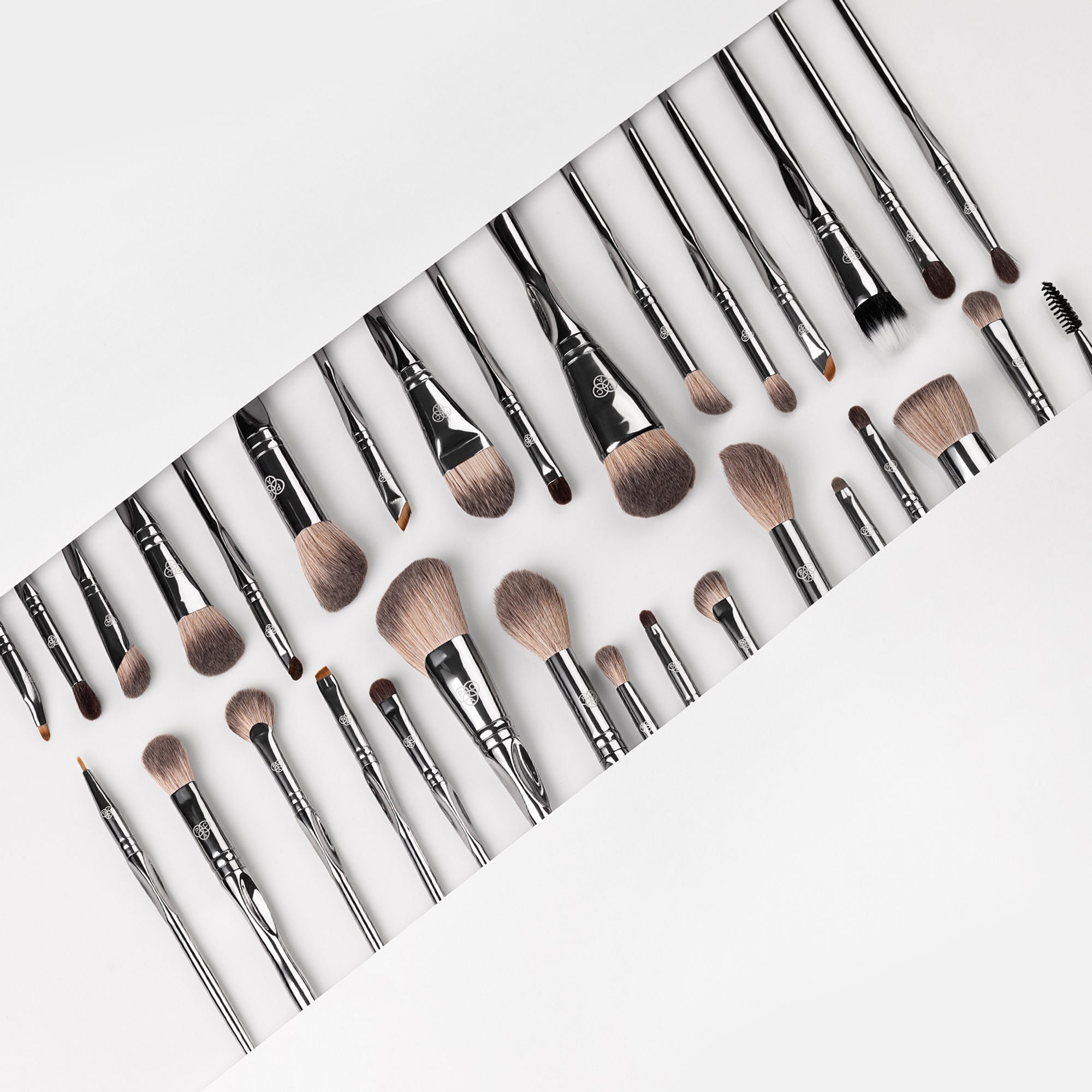 PAC Studio Pro-Xclusive Series - Ultra Luxe Ergonomic Handles, Feather Soft Bristles, Designed For Pro MUAs | Grocsy