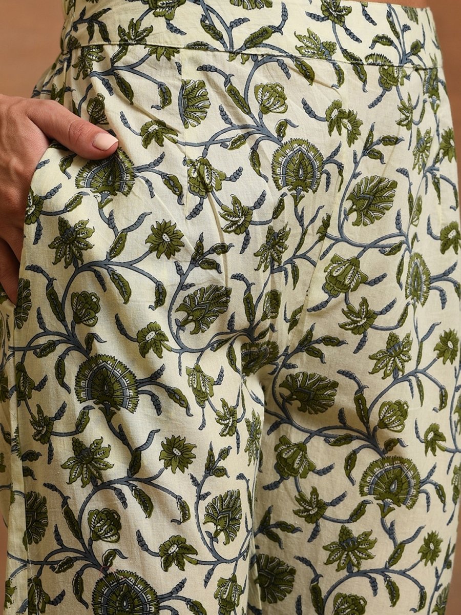 Aks Floral Printed Pure Cotton Straight Kurta with Trousers | Grocsy