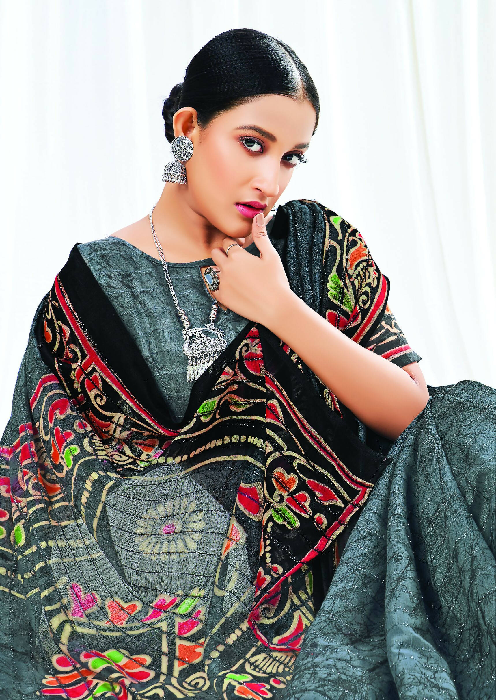 Grey Chanderi Cotton Floral Printed Saree With Unstitched Blouse Piece - Kathika | Grocsy