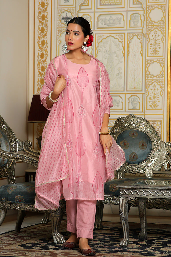 Vaasva Women Pink Chanderi Block Printed Embroidered Kurta Set With Solid Pants & Dupatta | Grocsy