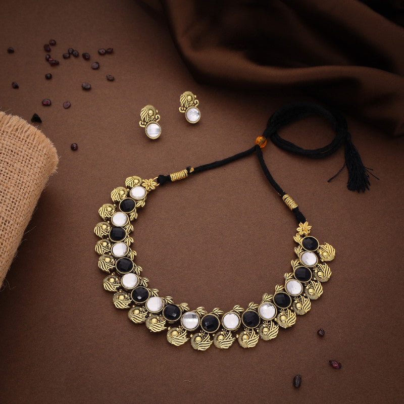Tehzeeb Creations Black And White Colour Gold-Polished Stone Jewellery Choker Necklace Set With Matching Pair of Stud Earrings | Grocsy